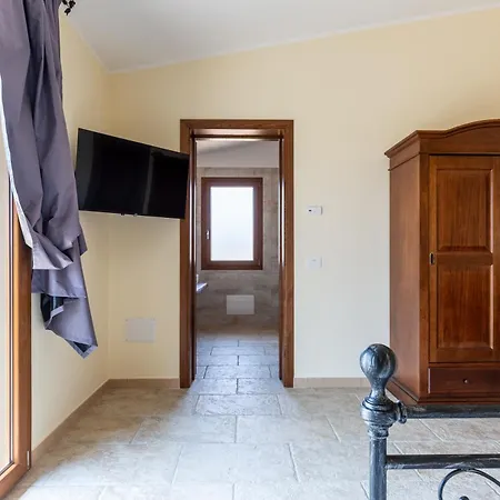 Maila Bed & Breakfast 3*