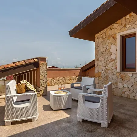 Maila Bed & Breakfast 3*