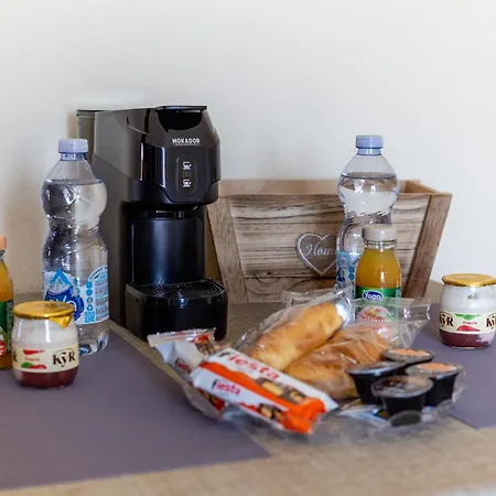 Maila ベッド・アンド・ブレックファスト