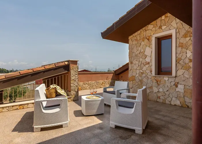 Maila Oda ve Kahvaltı 3*